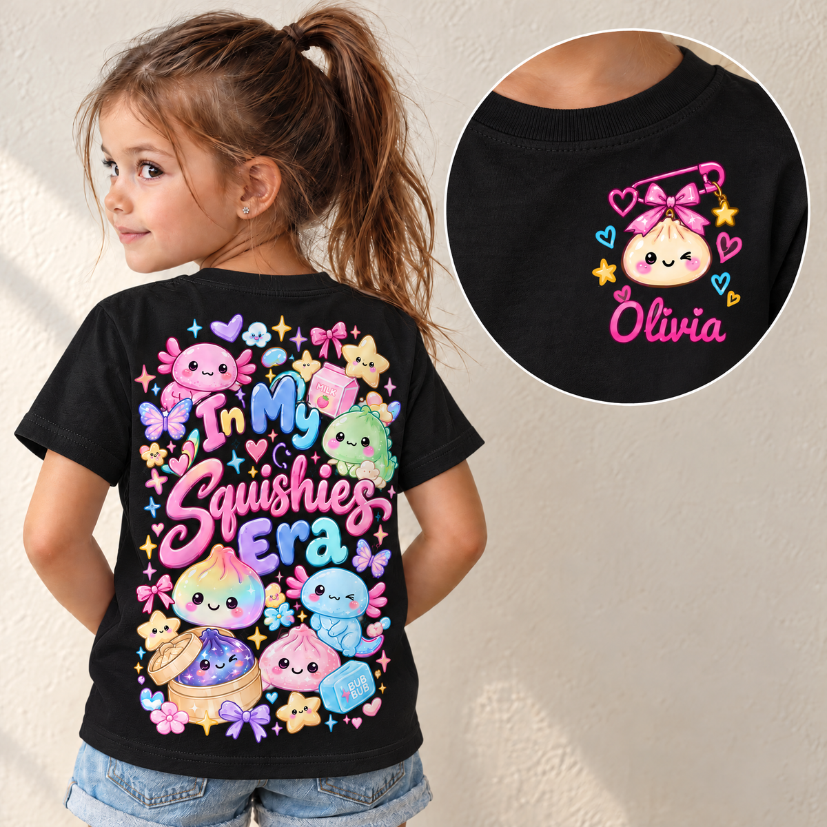 Dětské tričko – In My Squishies Era se jménem – s mačkací hračkou – Personalizované #98212 [PC-GALLERY:cmv14f7bg0021p7f27b2p7wxa:dad65c3e-8ddf-4278-8b12-696162aa535b:0c3790c84242e22d5e208a9f30cc3c07025207bf4c9e9b0c7fcddce6fa45b760]