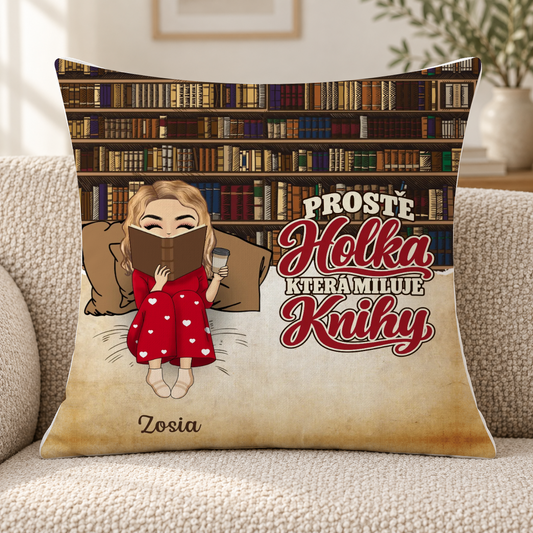 Poduszka personalizowana - Dziewczyna/Chłopak, która(y) lubi książki #02911 — mockup cmub8ky4v0h7ong1wkvl3imve