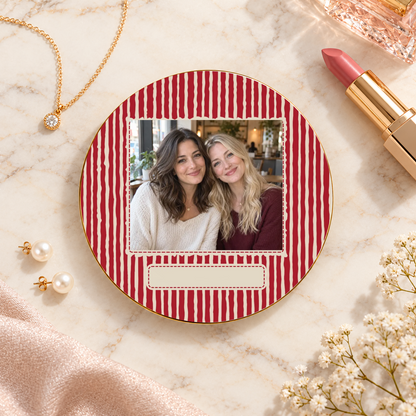Miska na šperky s fotografií - personalizovaná #8963224 [PC-MOCKUP:cmusg50k00001pb0h1y6in05a:2c9e1edff52c2f8f2abd5497:2c9e1edff52c2f8f2abd5497bc0af569471248684f84c5fa99e78b8da80b8b85]